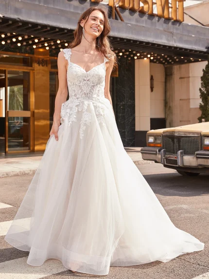 Vestidos de Cerimónia Vestido de Noiva Feminino de Renda com Top Ilusório, Mangas e Trem – Luxo 2024 | Loja dos Cabelos