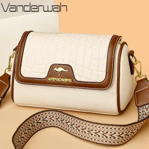 Bolsas e acessórios Compre Bolsa Feminina Pequena de Ombro em Couro Sintético – | Loja dos Cabelos