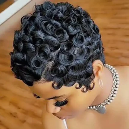 Perucas Peruca Curta Afro Pixie para Mulheres Negras – Cabelo Sintético Encaracolado Preto | Loja dos Cabelos