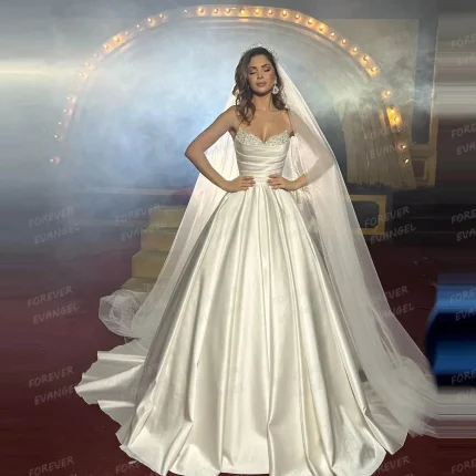Vestidos de Cerimónia Vestido de Noiva Luxo 2025 em Cetim Plissado com Lantejoulas, Sem Mangas, Modelo A-Line Elegante | Loja dos Cabelos