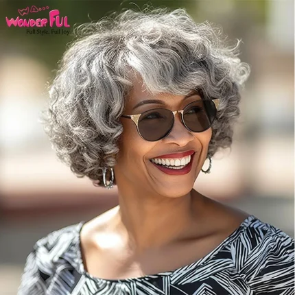 Perucas Peruca Bob Curta Ondulada Prata Cinza de Cabelo Humano Brasileiro Remy, Onda de Água com Franja, Feita à Máquina para Mulheres Negras | Loja dos Cabelos