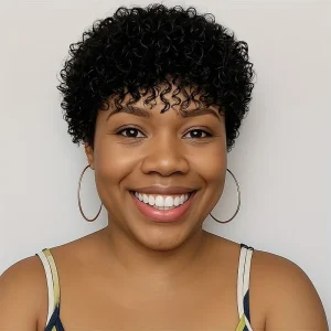 Perucas Peruca Afro Kinky Encaracolada com Franja 4″ em Cabelo Humano Brasileiro Remy – Corte Pixie Máquina Feita para Mulher | Loja dos Cabelos