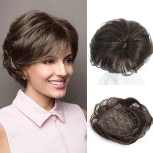 Perucas Topper de Cabelo Sintético Curto Cacheado Preto ou Cinza com Franja – Extensão com Presilha Invisível para Cobertura Capilar | Loja dos Cabelos