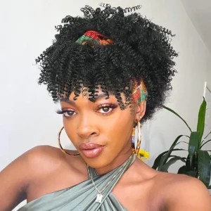 Perucas Peruca Afro Kinky Encaracolada Curta Sintética com Bandana Integrada para Mulheres | Loja dos Cabelos