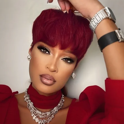 Peruca Curta Bob Pixie Lisa de Cabelo Humano com Franja – Lisboa