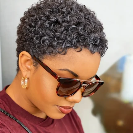 Peruca Pixie Curta de Cabelo Humano em Camadas Preta – Gondomar